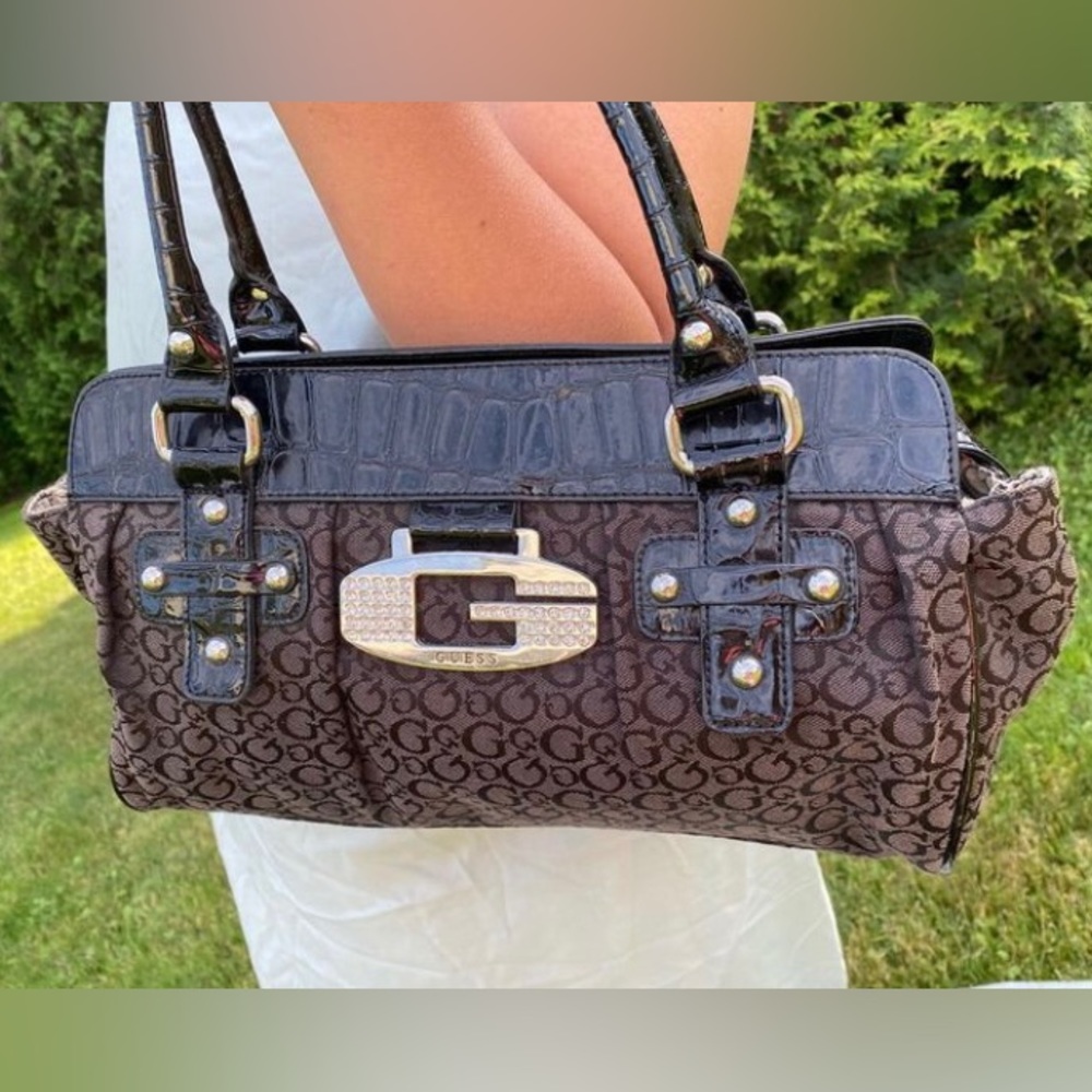 Blingy Y2K Guess Purse